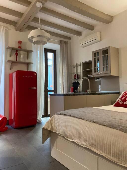 Il Torchietto, Incanto Nel Cuore Di Milano Экстерьер фото